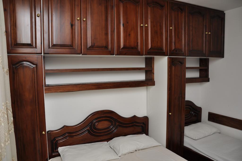 Rooms & Apartments Anka บาร์ ห้อง รูปภาพ